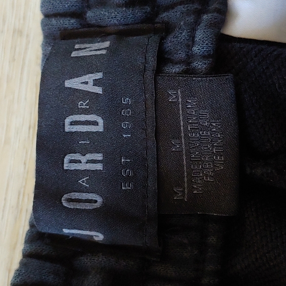 Air Jordan HBR Fleece Basketball Shorts AR2216-010 Size M - Picture 4 of 6